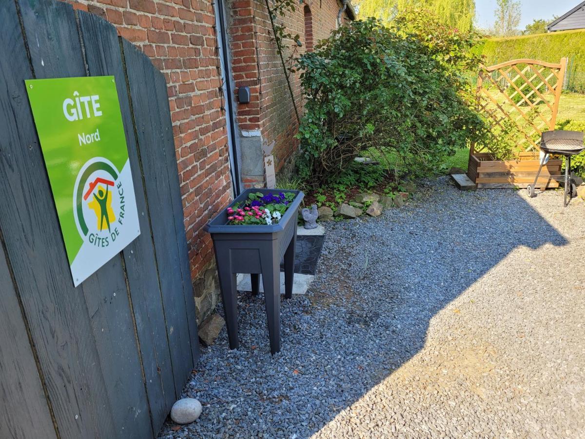 Studio Bienvenue Du Cote De Chez Nous Avec Jardin Privatif Wignehies 외부 사진