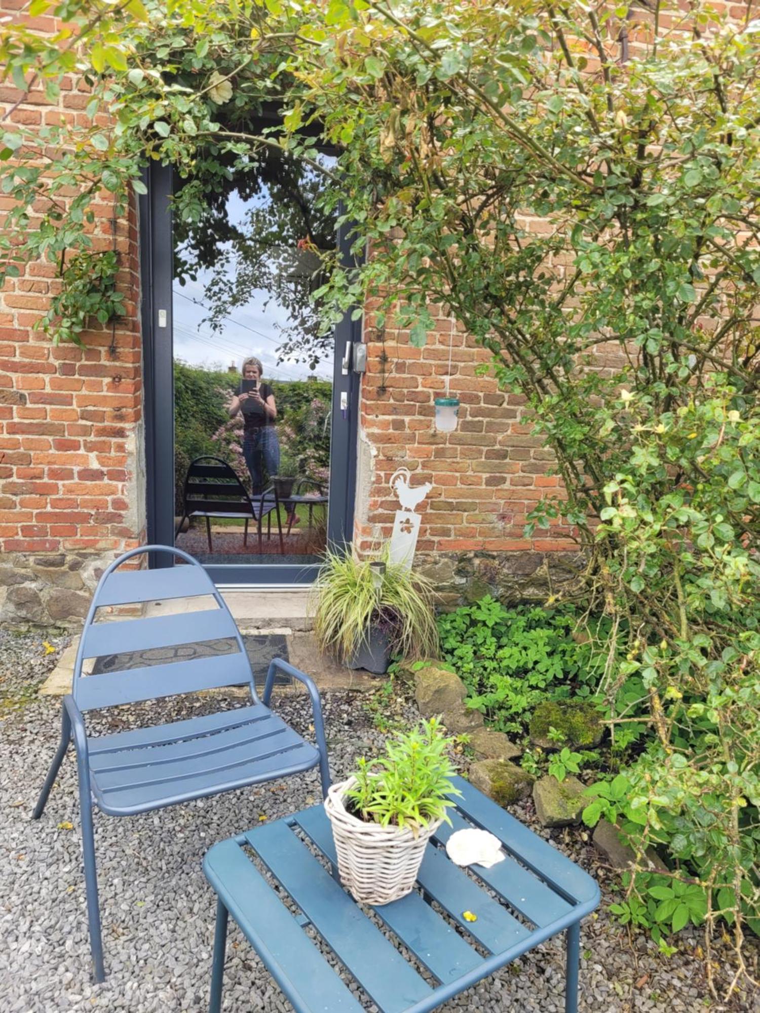 Studio Bienvenue Du Cote De Chez Nous Avec Jardin Privatif Wignehies 외부 사진